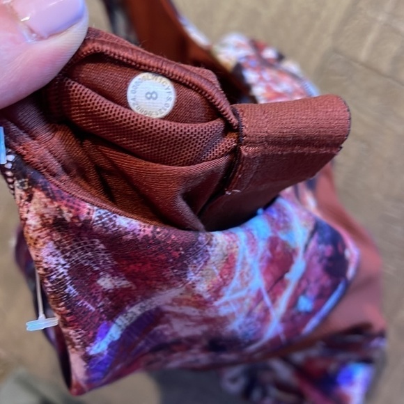 Lululemon Everlux And Mesh Cropped Tank Top 8 - Picture 12 of 13